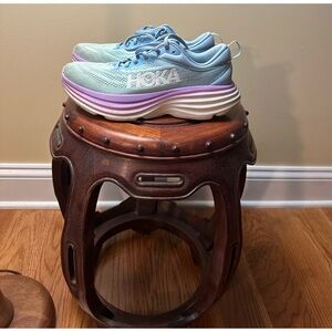 Hoka Bondi 8